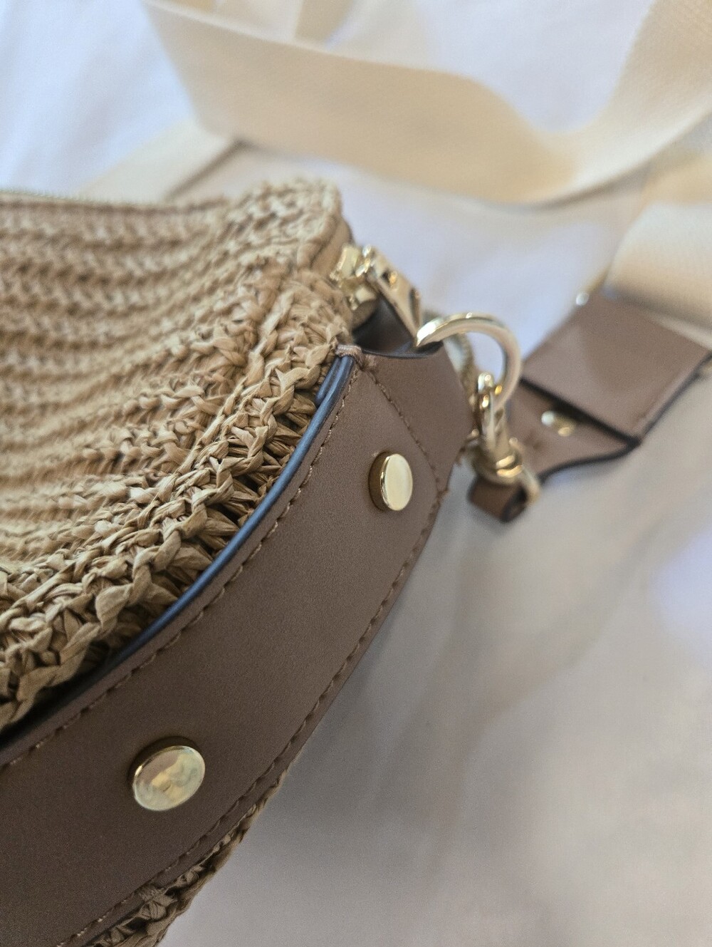 Classic Raffia Crossbody Bag - Picture 8 of 14